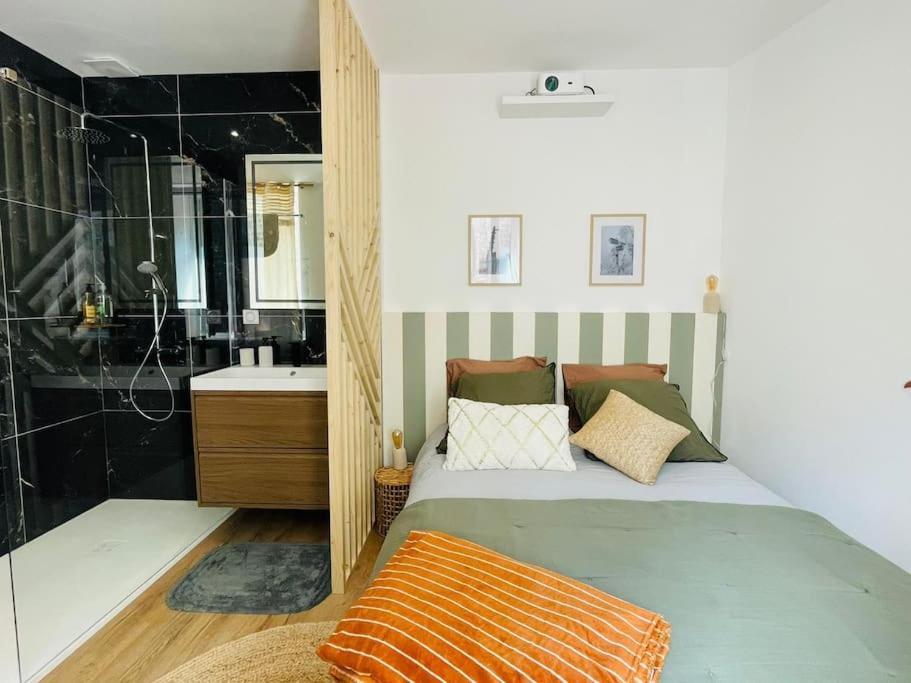 Le Repos Du Pilat Proche A 10 Min Saint Etienne Apartment Exterior photo